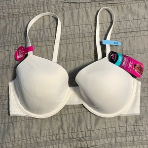 Maidenform bra size 36c off white NEW WITH TAGS